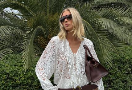 Elsa Hosk bijela boho čipkasta bluza