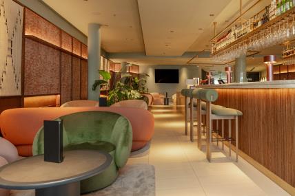 Mint Bar 26.jpg