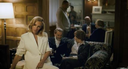 Julia Roberts After the Hunt