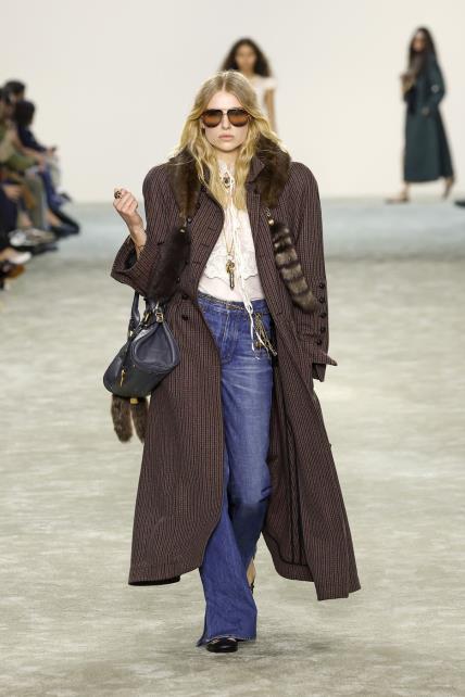 Chloe AW25