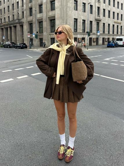 Butter yellow modni trend jesen 2025
