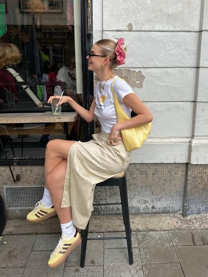 Butter yellow modni trend jesen 2025