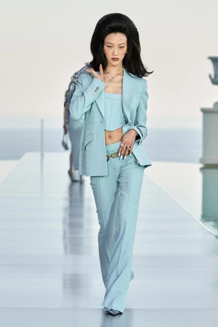 Dua Lipa Versace pre-fall kolekcija