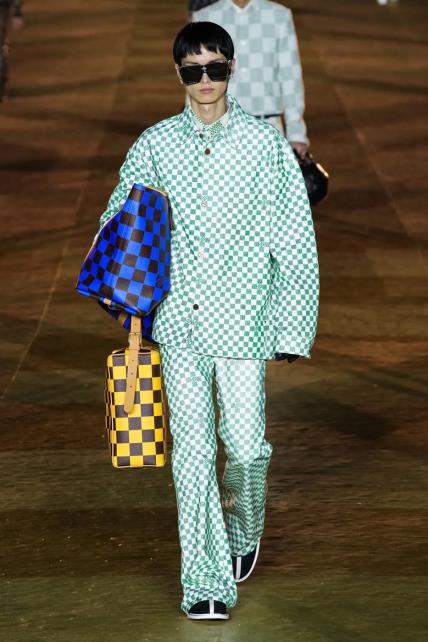 pharrell-williams-louis-vuitton-ss24-debut-runway-collection-043.jpg