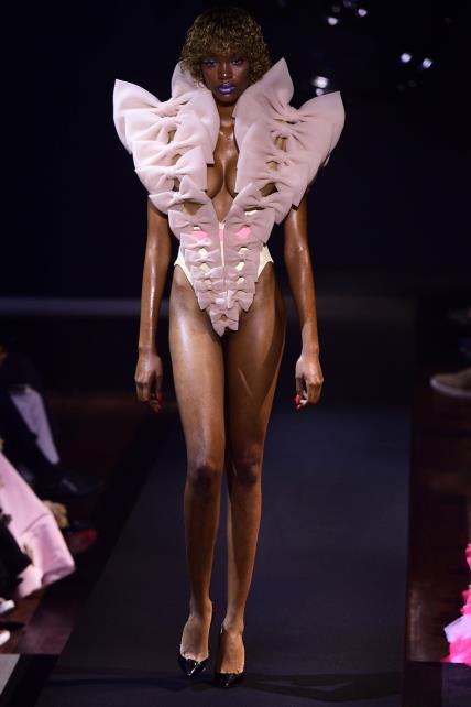 Viktor & Rolf Tjedan visoke mode FW23