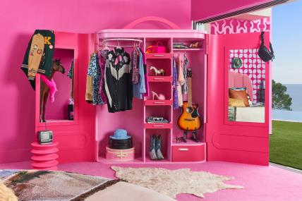 Barbie i Ken DreamHouse Airbnb