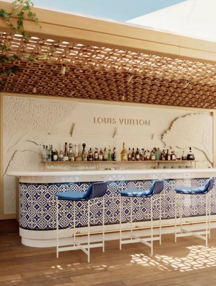 Louis Vuitton Saint-Tropez
