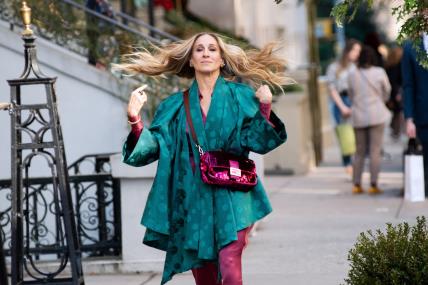 Sarah Jessica Parker sijeda kosa pramenovi