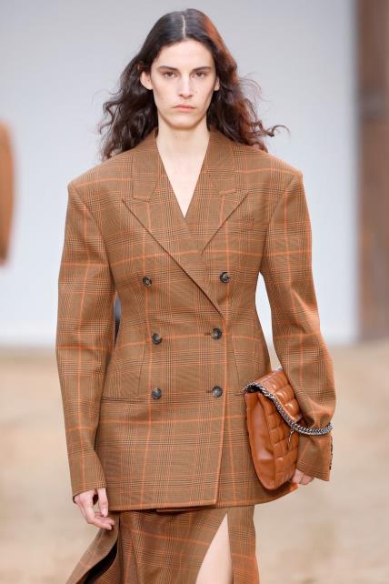 Blejzer trend jesen 2023 Stella McCartney AW23