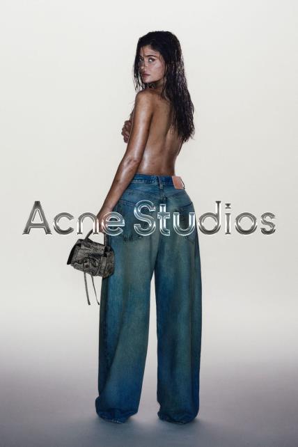 Kylie Jenner Acne Studios FW23 denim kampanja