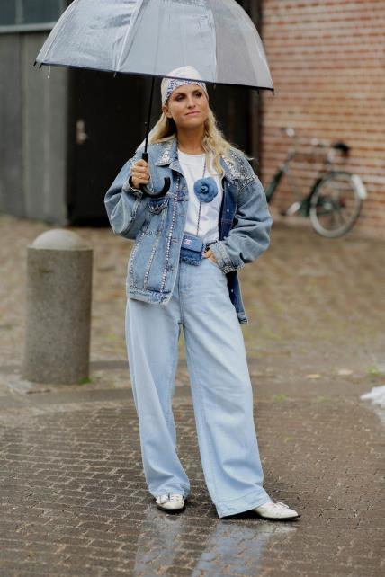 Kopenhagen street style jesen 2023 kako nositi traper