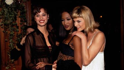 Linda Evangelista, Naomi Campbell i Christy Turlington nose titulu supermodela