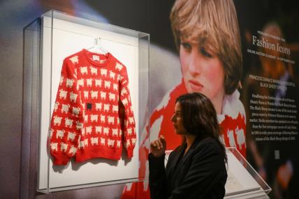 Princeza Diana nosi kultni džemper