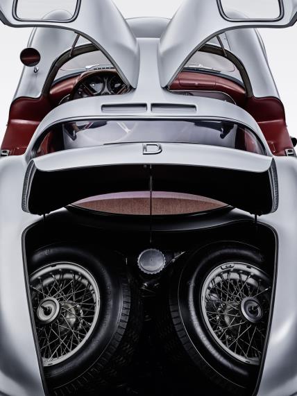 Automobil Mercedes-Benz 300 SLR Uhlenhaut