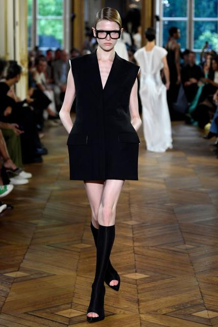 Victoria Beckham SS24 Tjedan mode Pariz