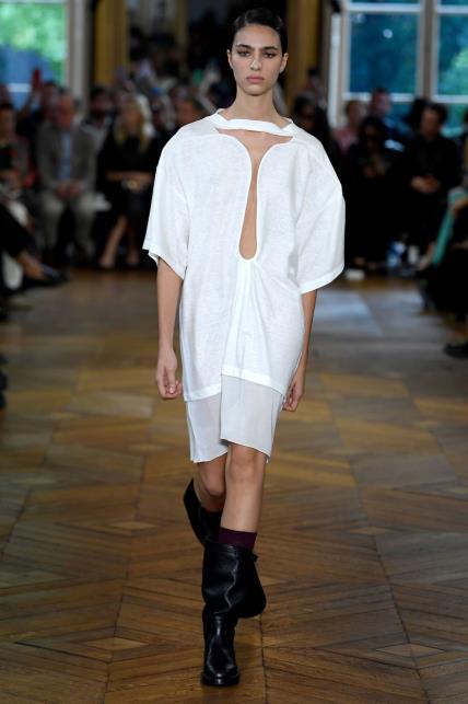 Victoria Beckham SS24 Tjedan mode Pariz